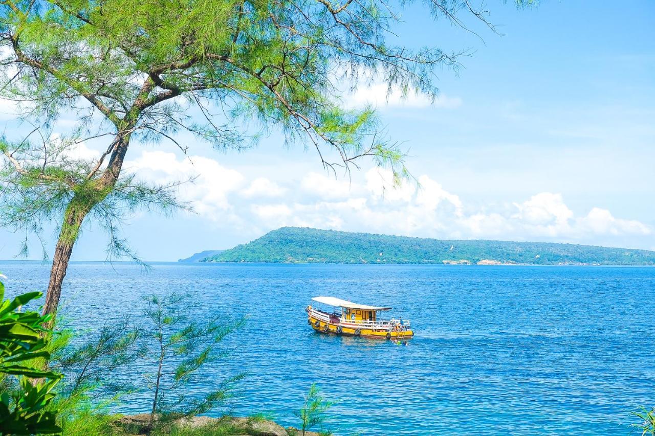 Lazy Bones Hostel Koh Rong Sanloem Exterior photo